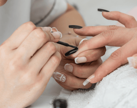 How to remove polygel nails at home (without any damage)
